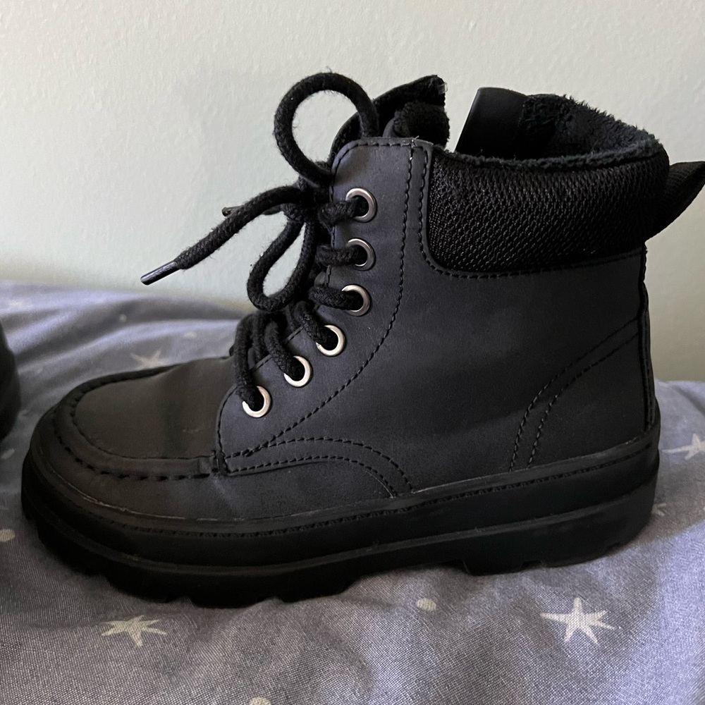 Black boots